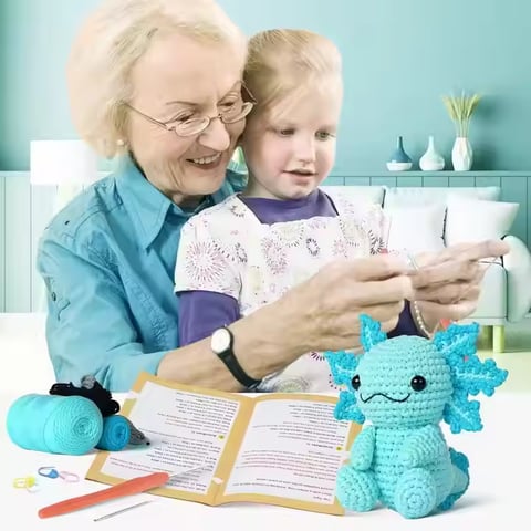 DIY Animal Crochet Kit Blue Salamander Doll With DIY Crochet Yarn